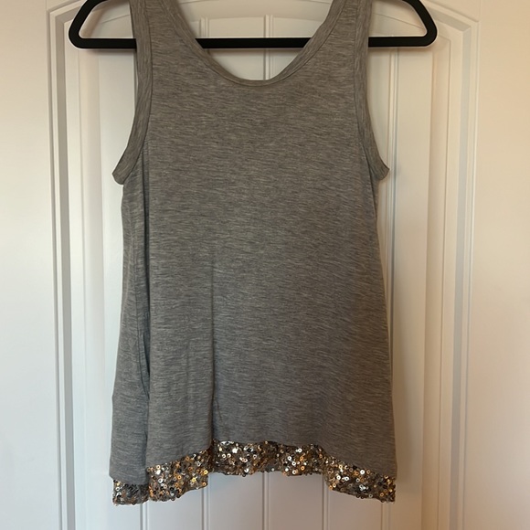Love Happiness Tank with gold sequins - Picture 5 of 8